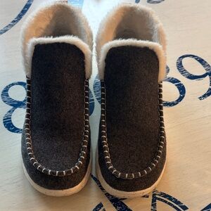 Hey Dude Charcoal Slippers with White Lining